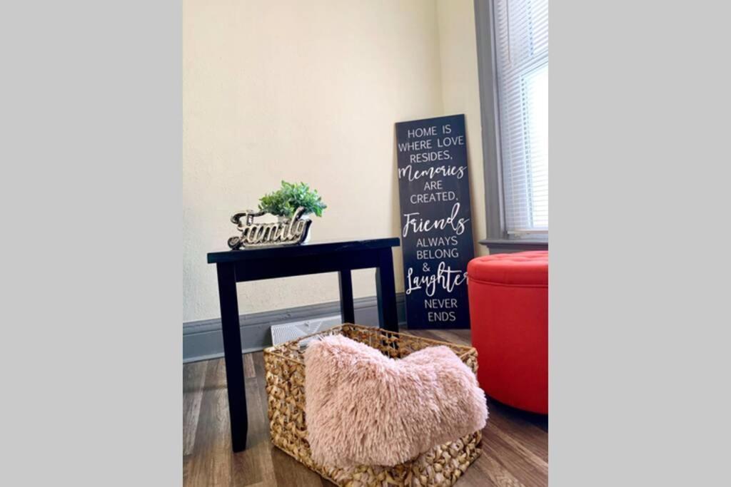 5Br Niagara Getaway Prime Location-Sleeps 10 Villa Niagara Falls Bagian luar foto